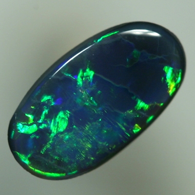 SOLID BLACK OPAL Bright green jumping brightly